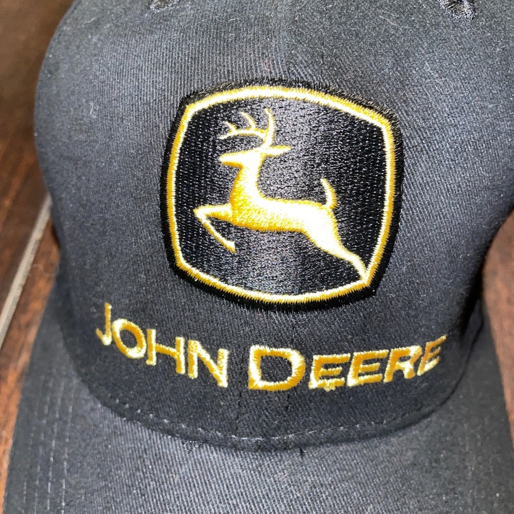 Black and yellow John Deere hat